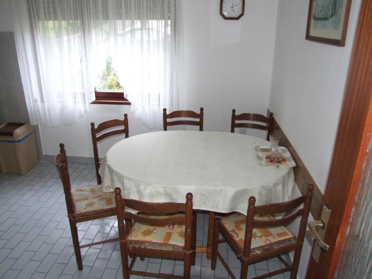 Apartments With A Parking Space Dramalj, Crikvenica - 5576 Exterior foto